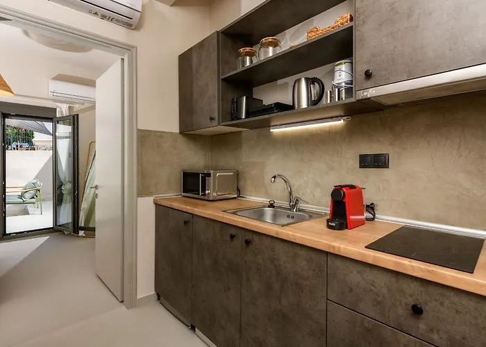 The Old Port * Тасос